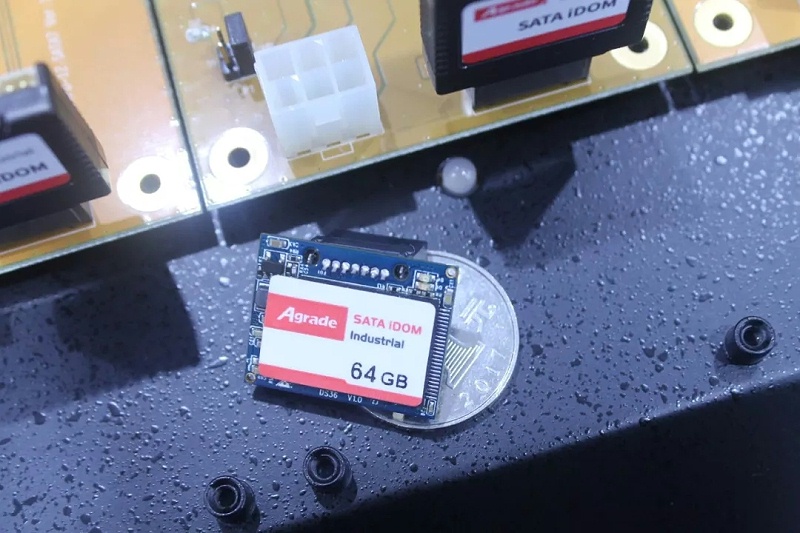 Agrade睿達工業(yè)級SATA DOM